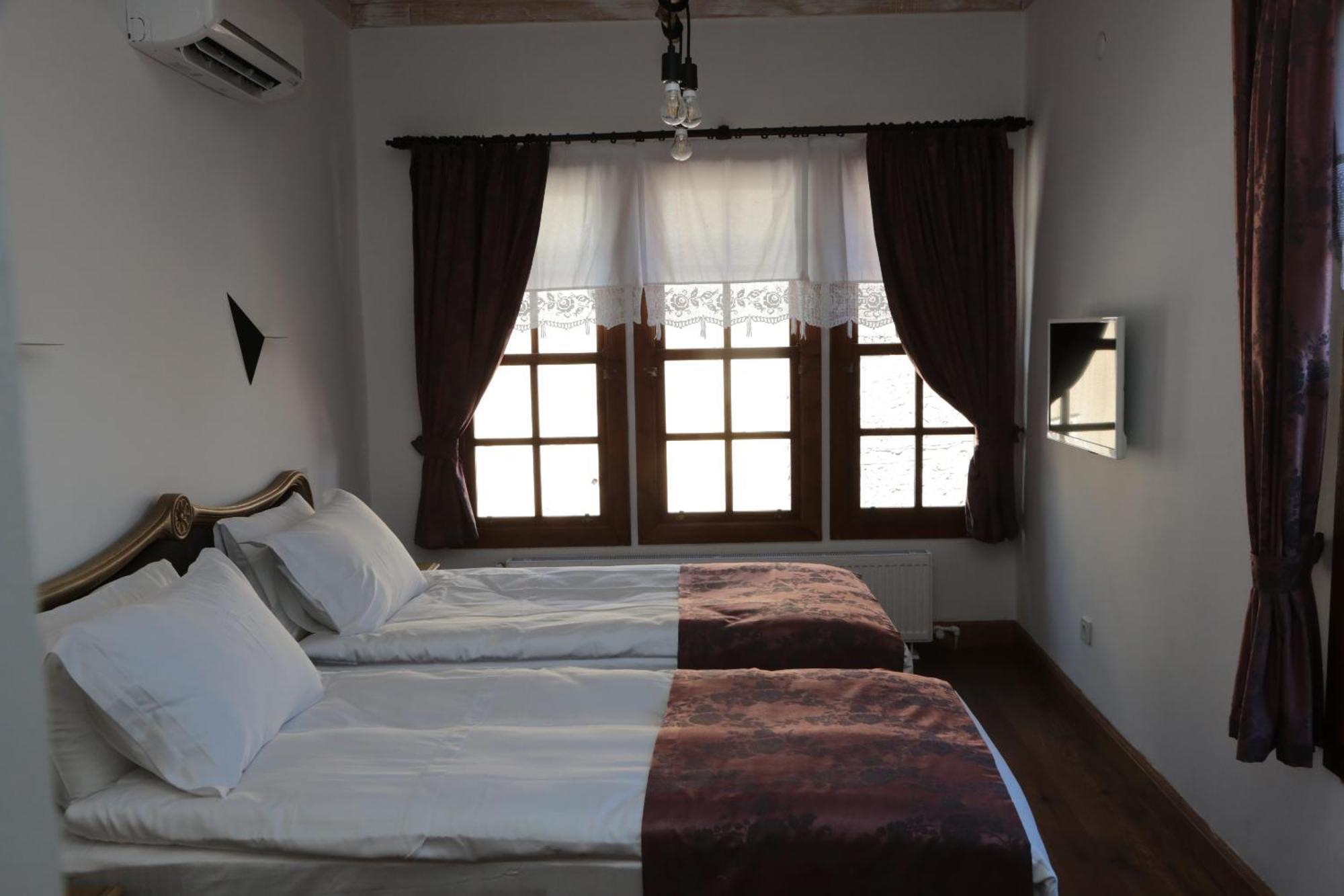 Isparta Historical Mansion Eskiciler Konagi - Cittaslow Egirdir Rum bild