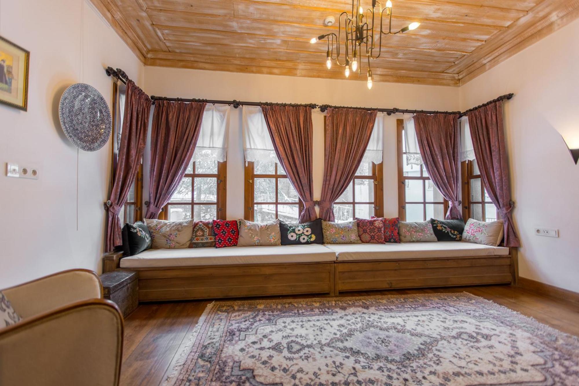 Isparta Historical Mansion Eskiciler Konagi - Cittaslow Egirdir Exteriör bild