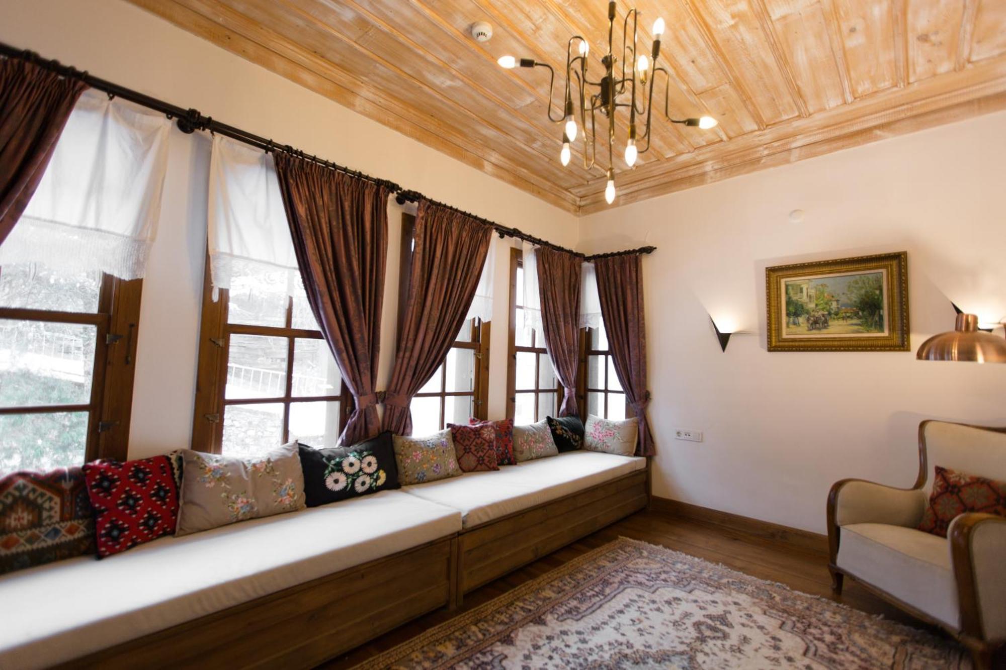 Isparta Historical Mansion Eskiciler Konagi - Cittaslow Egirdir Exteriör bild