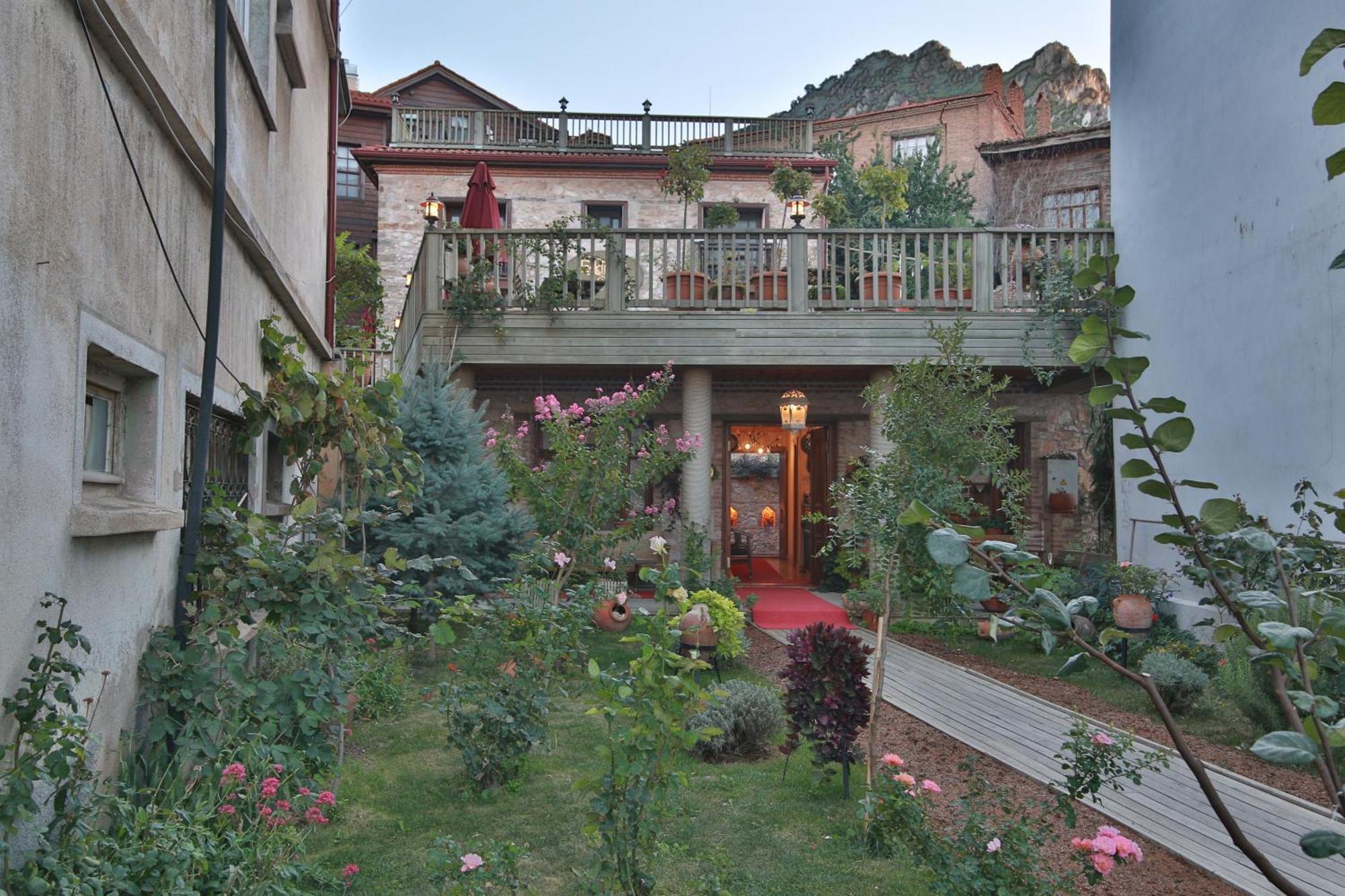 Isparta Historical Mansion Eskiciler Konagi - Cittaslow Egirdir Exteriör bild