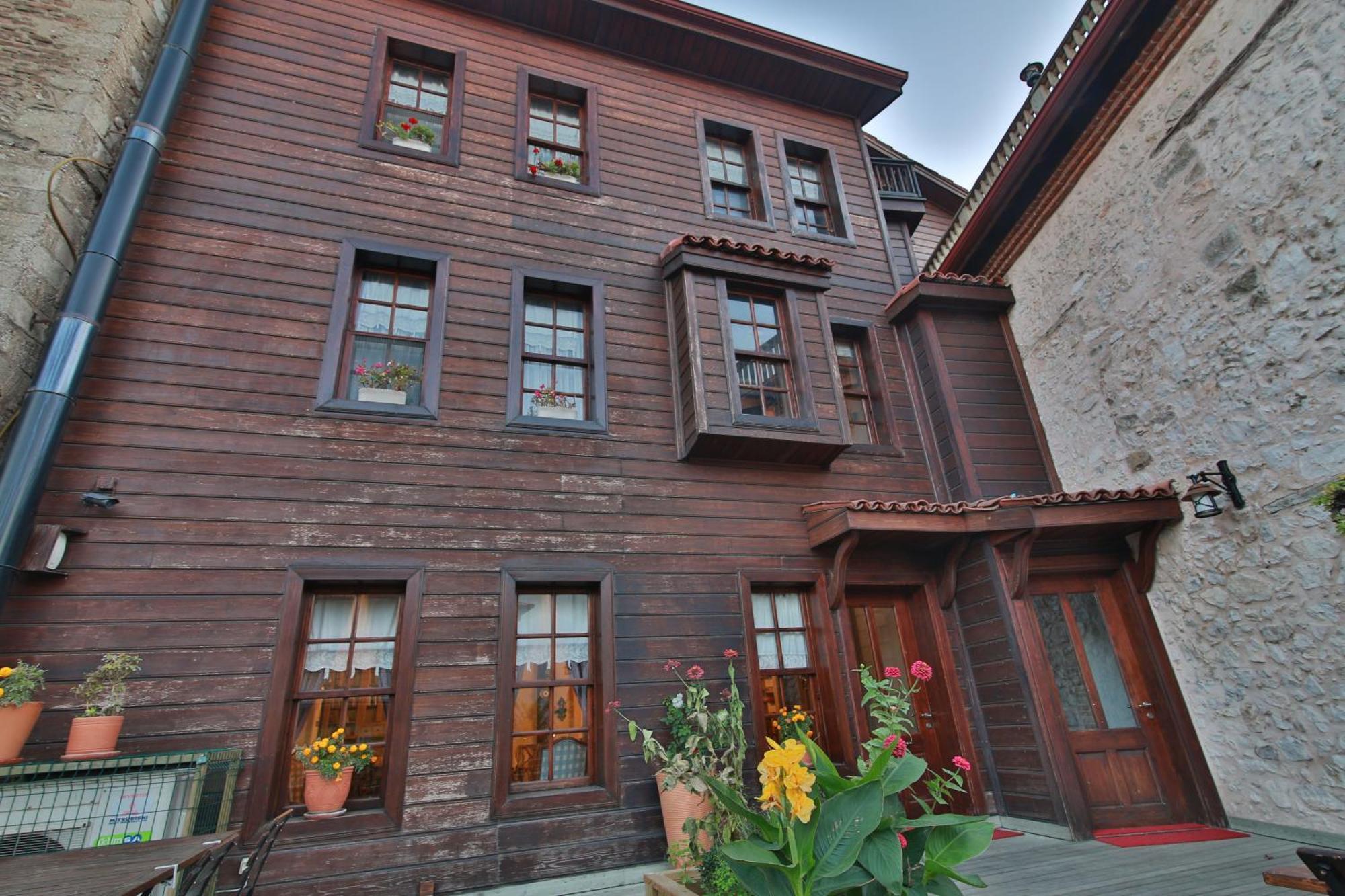 Isparta Historical Mansion Eskiciler Konagi - Cittaslow Egirdir Exteriör bild